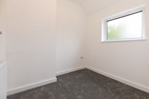 Bed- click for photo gallery